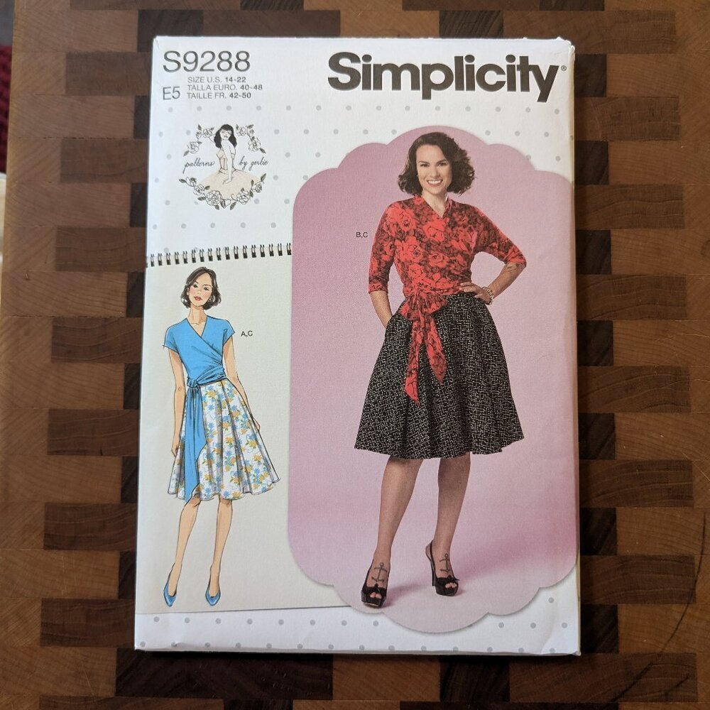 Simplicity 9288 - Uncut - Patterns by Gertie - Sizes 14-22